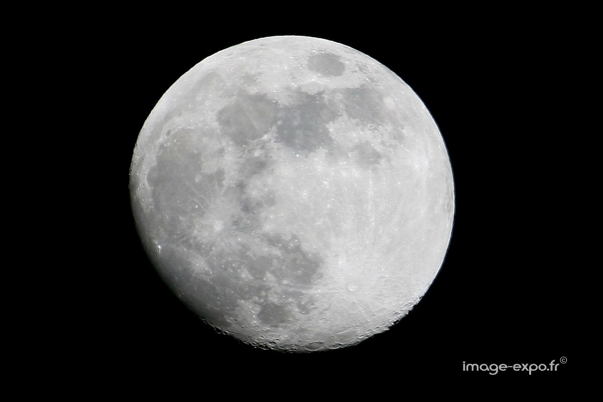 200801lune06aa2.jpg
