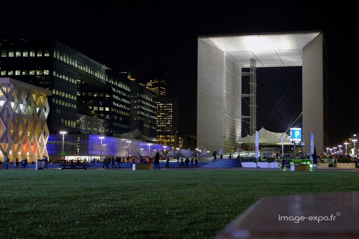 ladefense24b.jpg